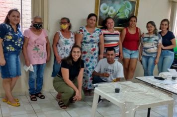 Prefeitura de Taquarituba inicia grupo de artesanato no CRAS Parque São Roque