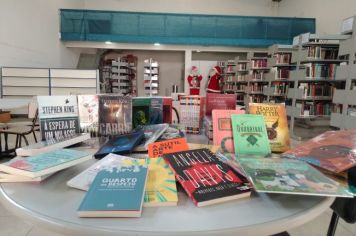 Prefeitura adquire novos livros para a Biblioteca Municipal