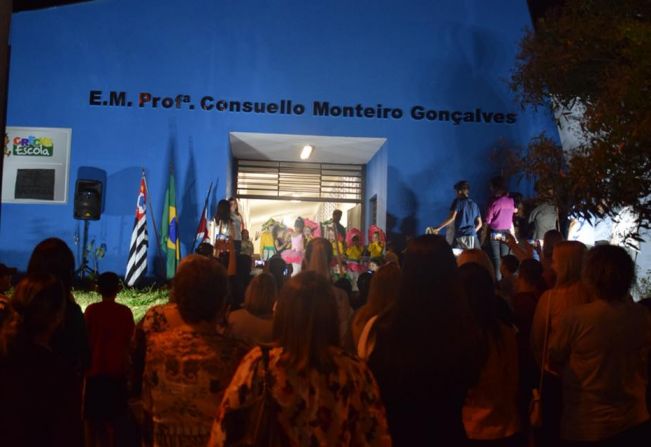 Prefeito Bola Inaugura Escola Municipal