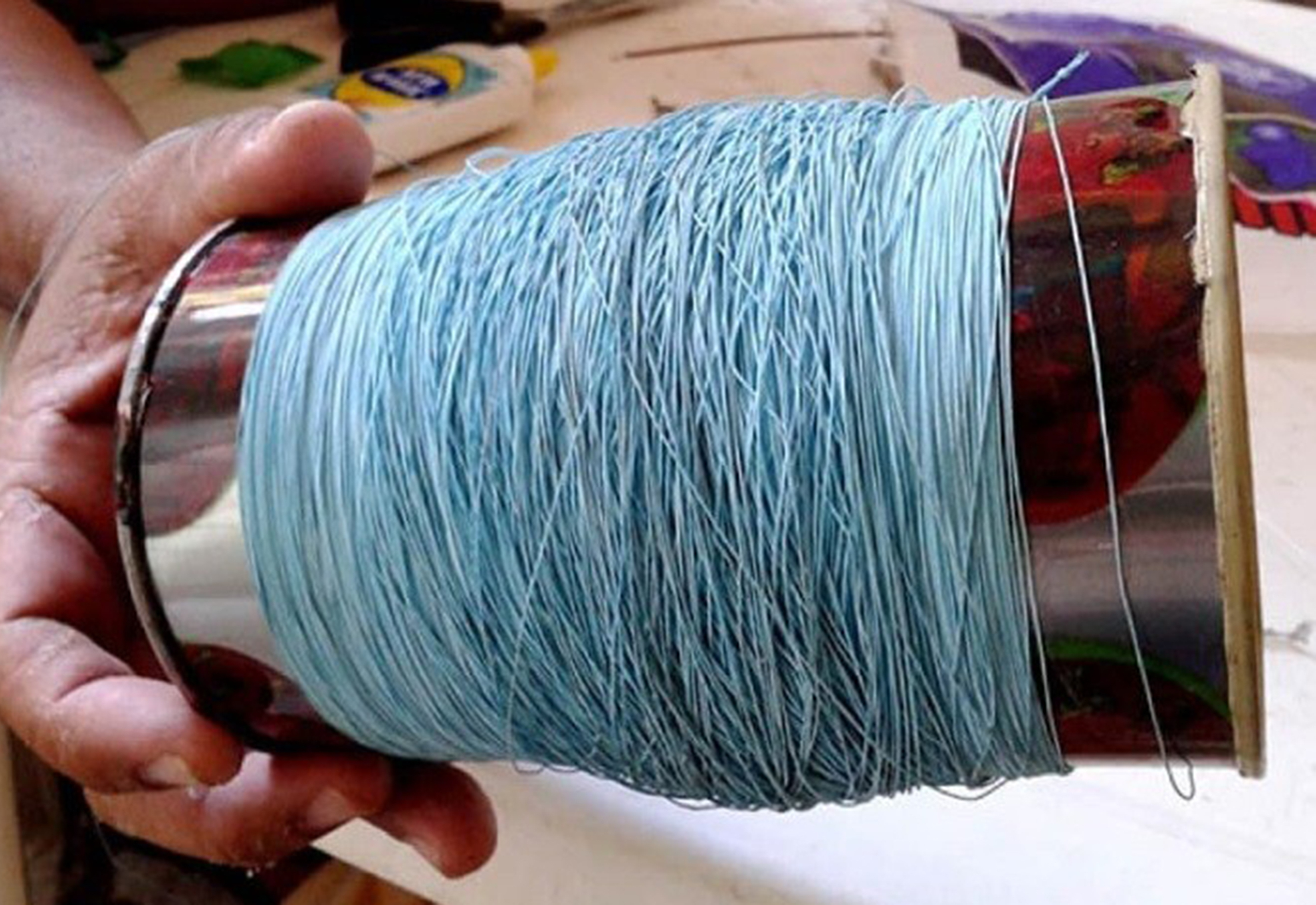 GCM flagra uso de linha chilena durante soltura de pipa em Taquarituba