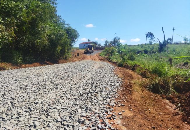 Prefeitura realiza manutenções em diversos pontos de Taquarituba