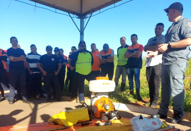 Defesa Civil de Taquarituba participa de oficina preparatória para estiagem realizada pela Defesa Civil Estadual