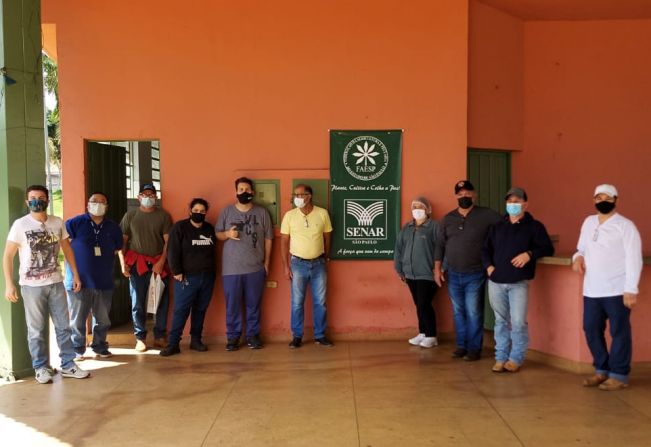 Curso de Processamento Artesanal de carne Suína é realizado com sucesso em Taquarituba